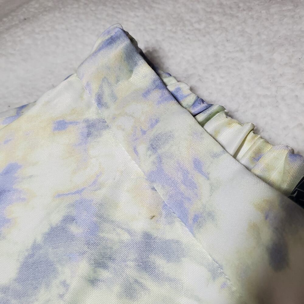 🔥 Zara XS Purple Lilac Yellow White Tie Dye Mini Skirt Satin Viscose Silky - Picture 9 of 15